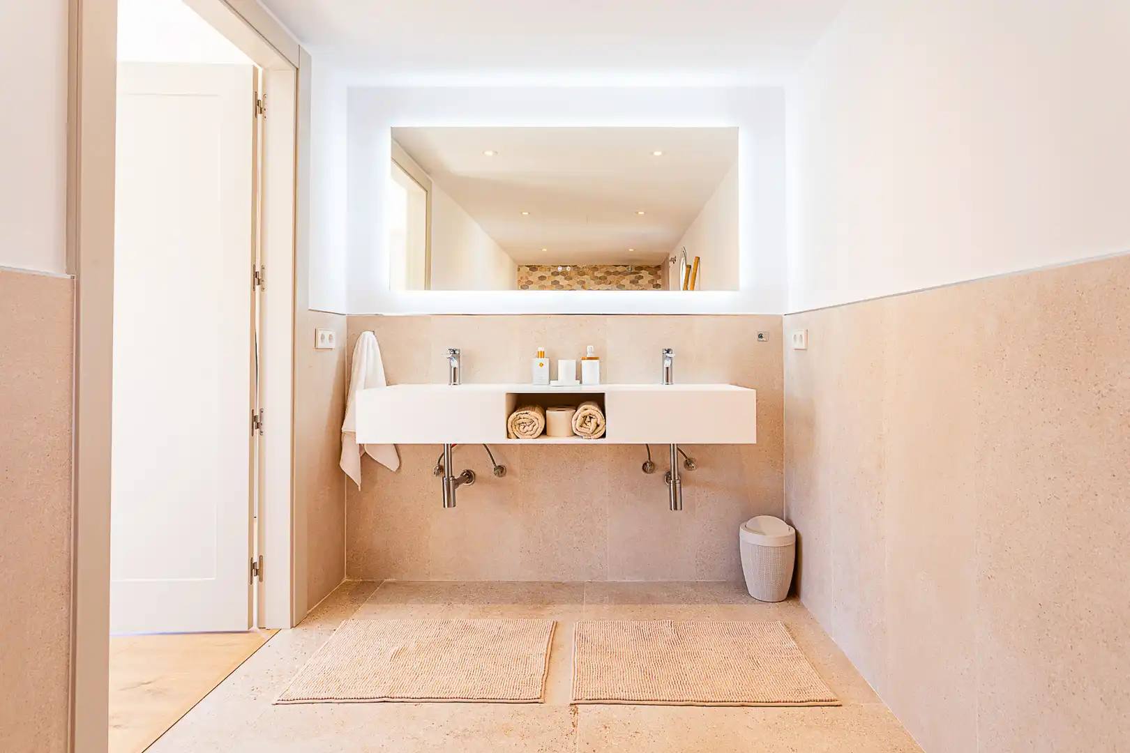 Baño de Ático en venta en Marbella con Aire acondicionado, Terraza y Trastero