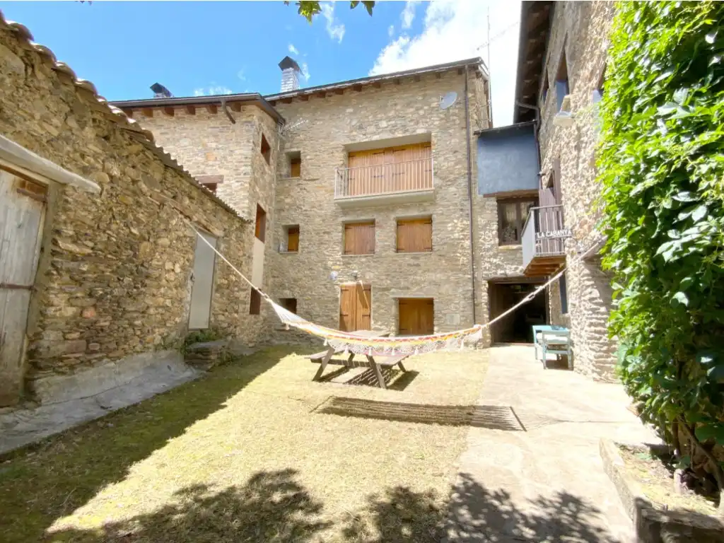 Vista exterior de Casa o xalet en venda en Castejón de Sos
