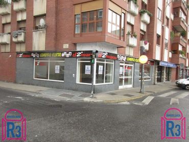 Local comercial en venda a Trobajo del Camino