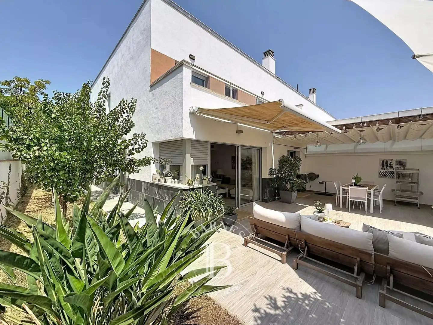 Terraza de Casa adosada en venta en Mataró con Aire acondicionado, Calefacción y Jardín privado