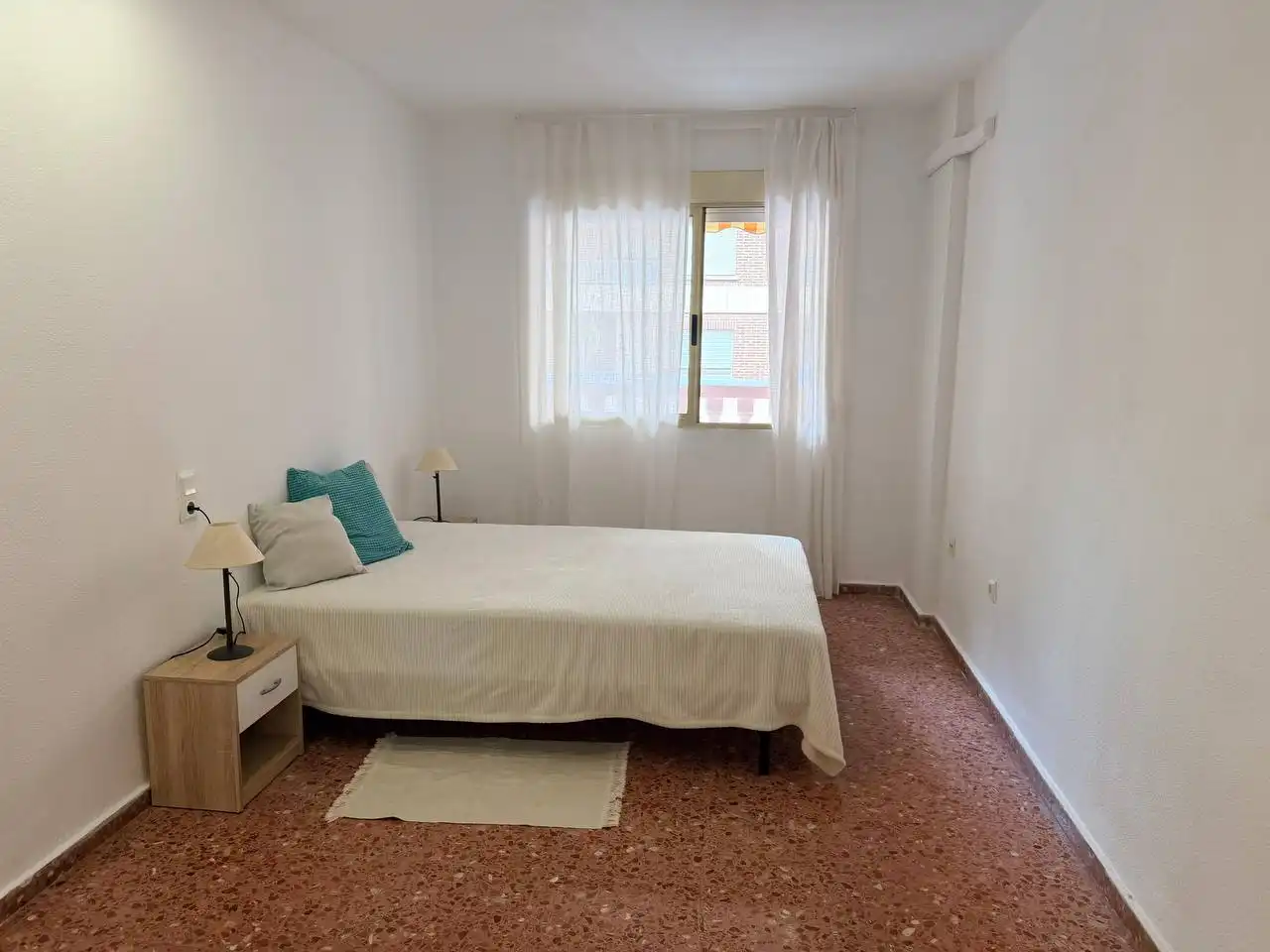 Habitación de Piso en venta en Gandia con Aire acondicionado, Trastero y Amueblado