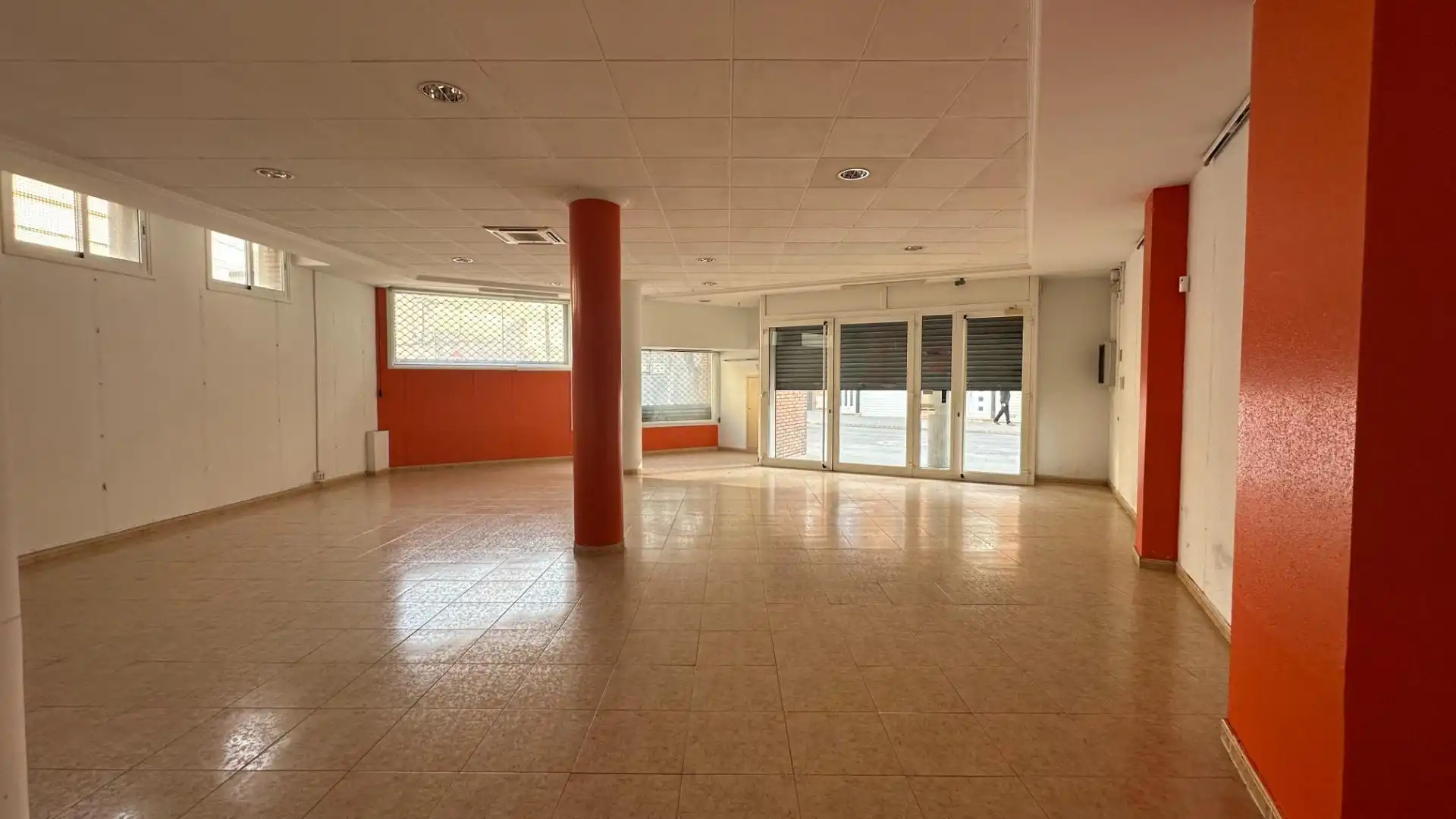 Gewerbefläche zum Verkauf in ANGELINES, imagen 5