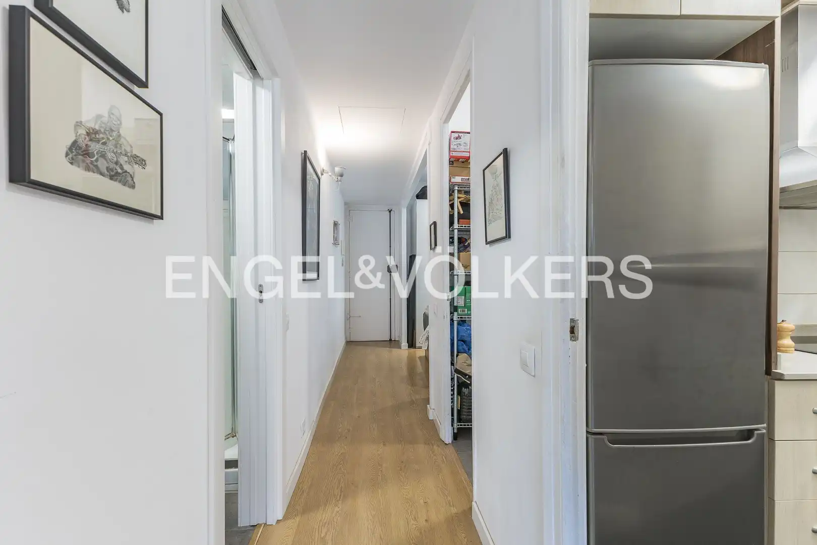 Piso en venta en Barcelona con Calefacción, Parquet y Balcón