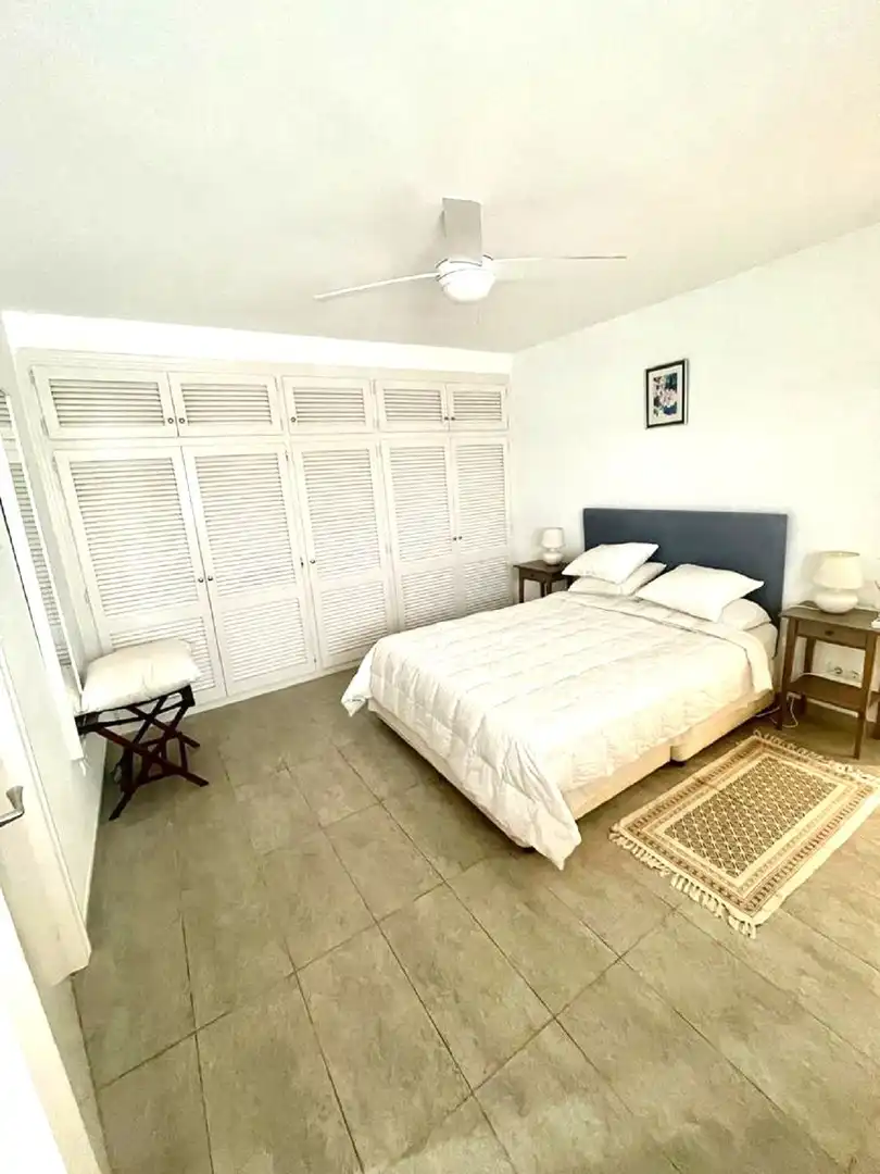 Habitación de Apartamento en venta en Marbella con Aire acondicionado, Terraza y Trastero