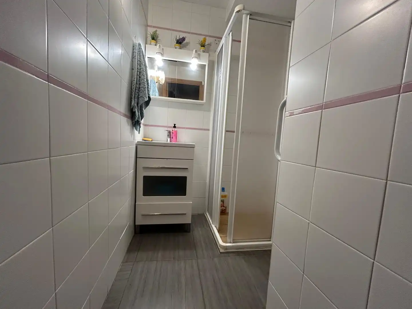 Baño de Casa adosada en venta en Barberà del Vallès con Calefacción, Jardín privado y Terraza