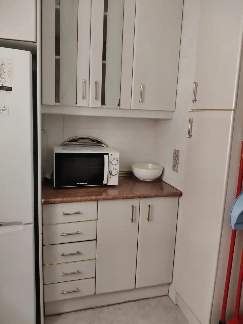 Küche von Wohnung zum Verkauf in Madrid mit Klimaanlage und Heizung