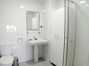Baño de Piso de alquiler en Las Palmas de Gran Canaria con Amueblado, Horno y Lavadora