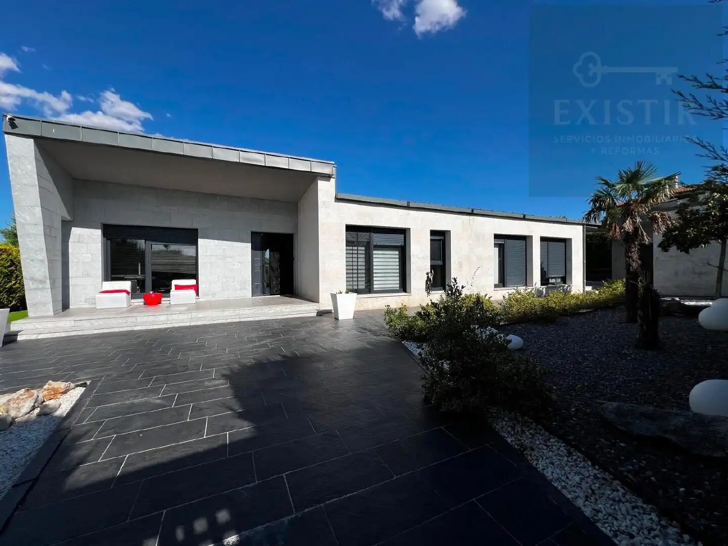 Exterior view of Houses for sale in Villalobón