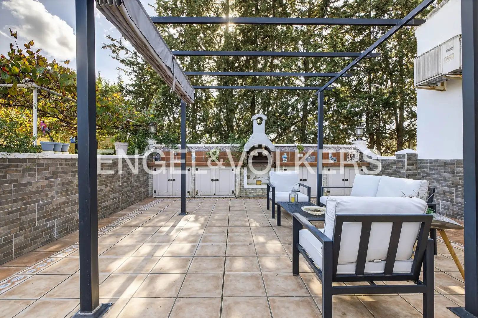 Terrace of Houses for sale in Morón de la Frontera  with Air Conditioner, Heating and Private garden
