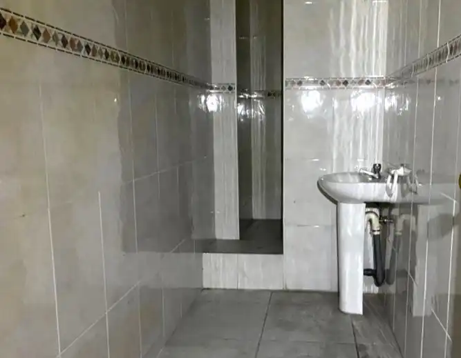 Local comercial en venta en Carrer de l'Alcalde Armengou 13, imagen 12