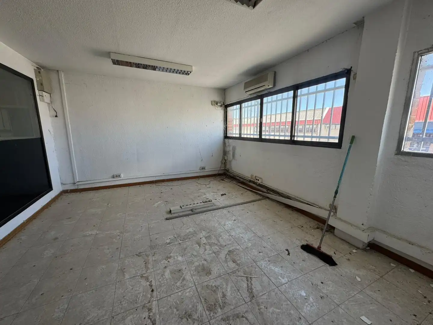 Nave industrial en venta en Algete