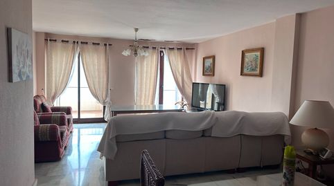 Foto 5 de Piso de alquiler en Guadalobón, Estepona