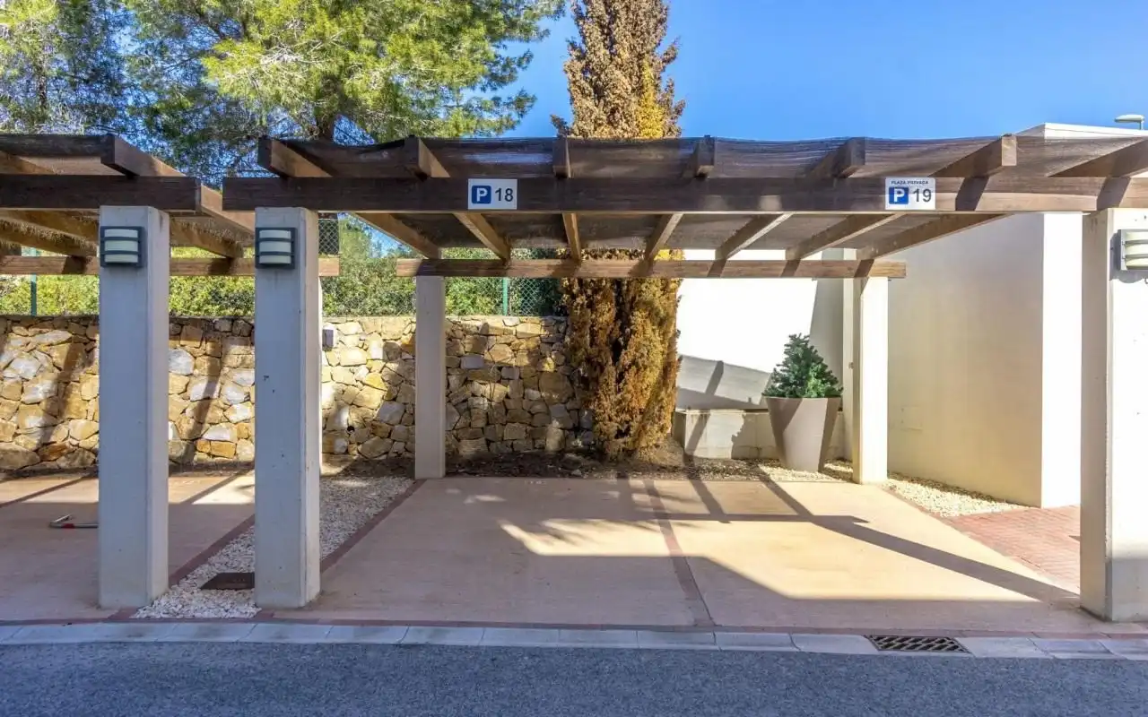 Parking of Attic for sale in Orihuela  with Heating, Terrace and Storage room