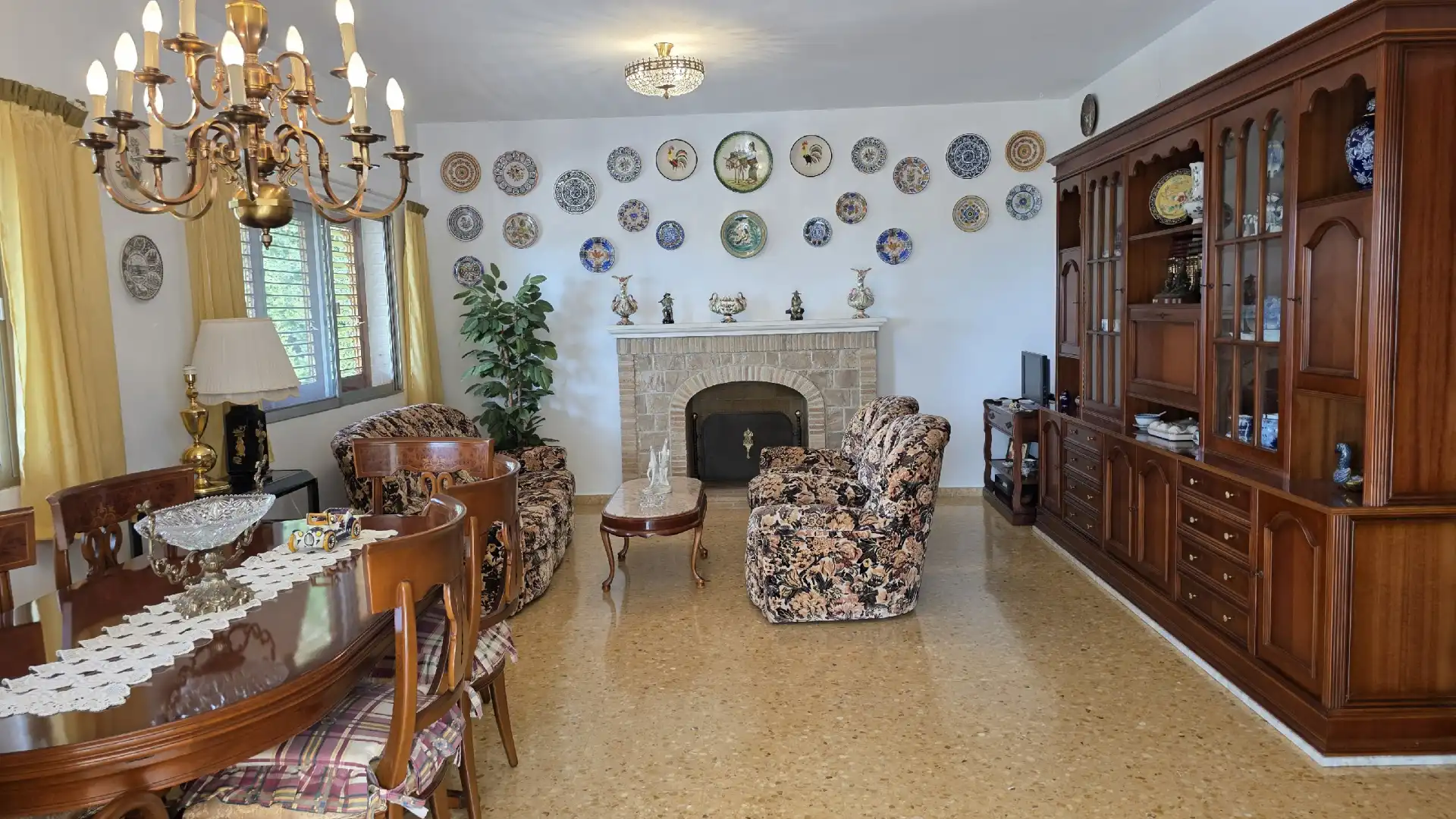 Sala d'estar de Casa o xalet en venda en Bétera amb Jardí privat, Terrassa i Traster