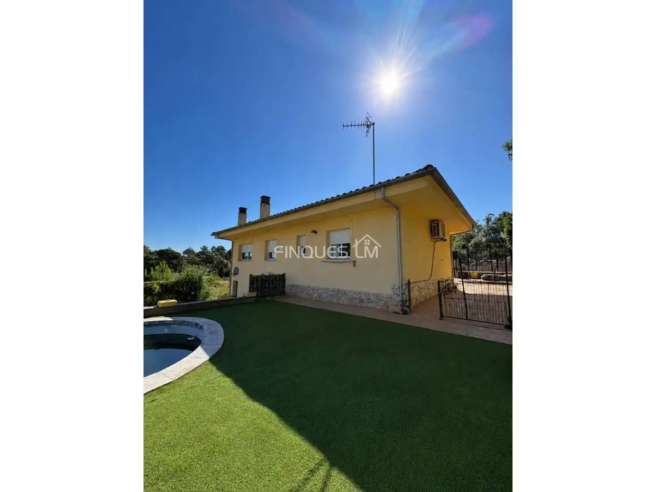 House with pool for sale in Calle Lérida 38, imagen 32