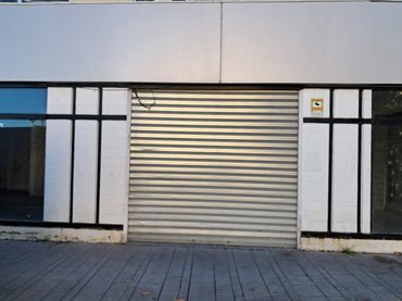 Gewerbefläche zum Verkauf in Carrer Nogueres 1