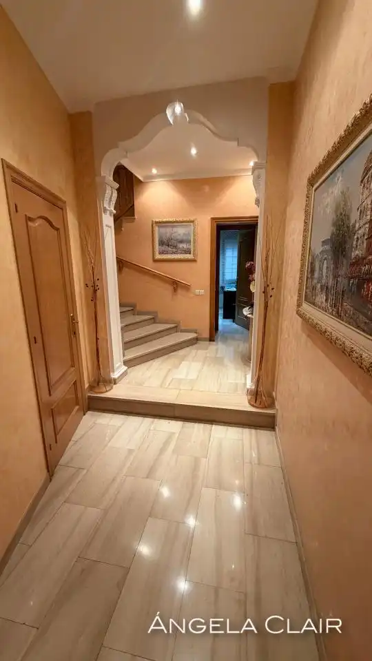 Casa o chalet en venta en Sant Boi de Llobregat con Calefacción, Terraza y Trastero