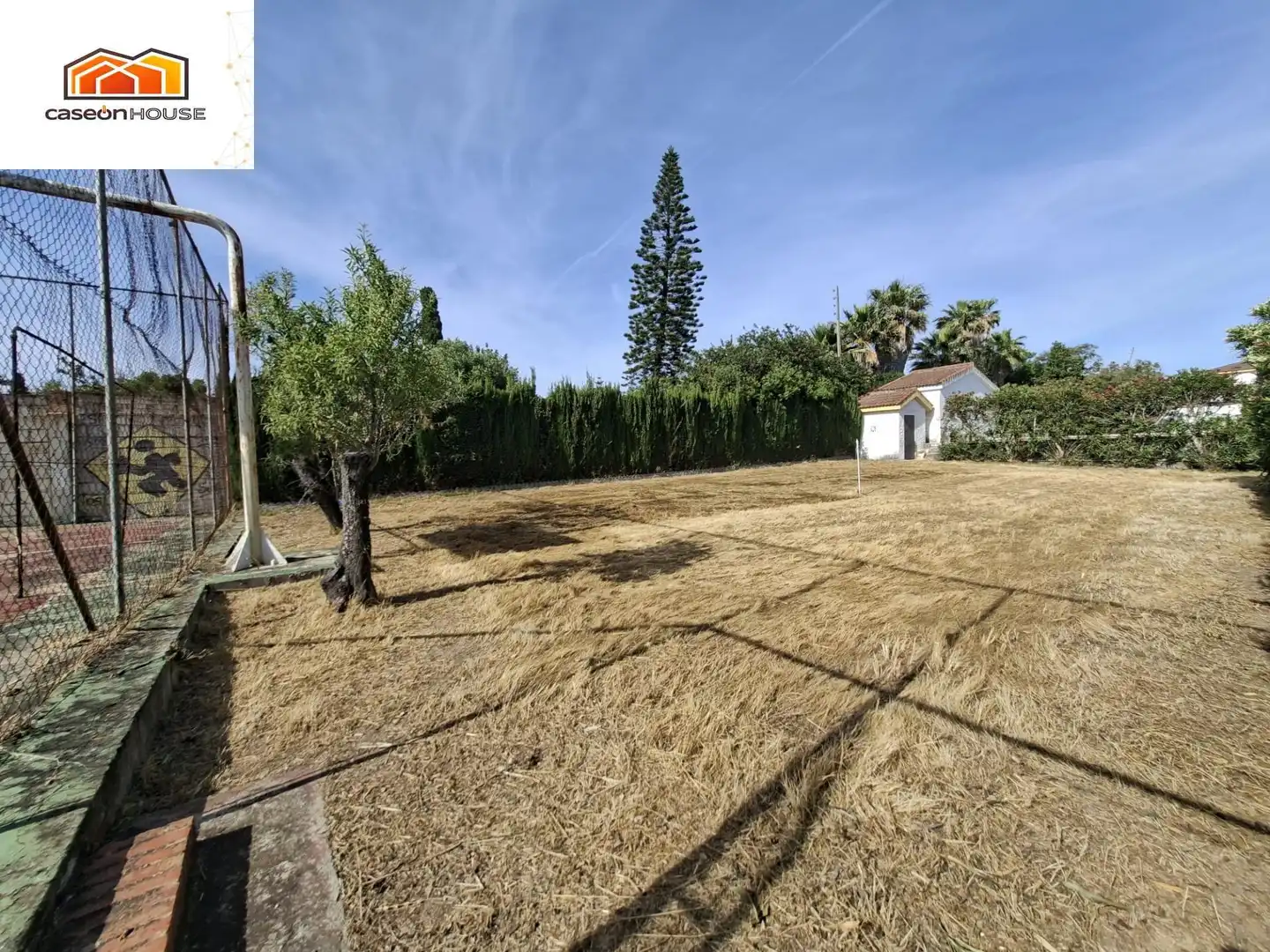 Casa o chalet en venta en Chiclana de la Frontera con Terraza y Piscina comunitaria