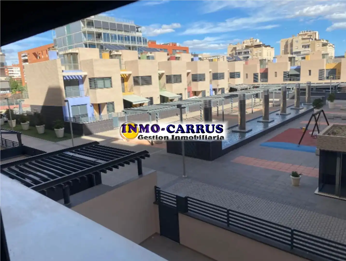 Außenansicht von Wohnung zur Miete in Elche / Elx mit Klimaanlage, Heizung und Terrasse