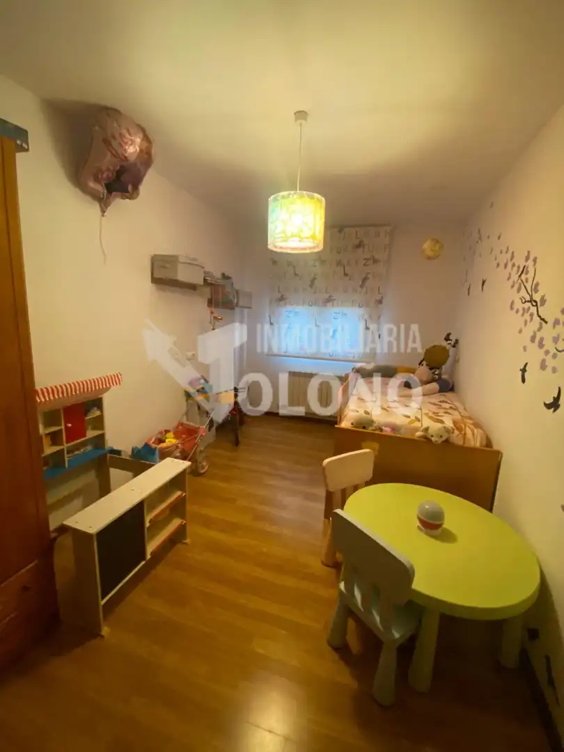 Piso en venta en Calle Luis Cernuda, 38, Haro