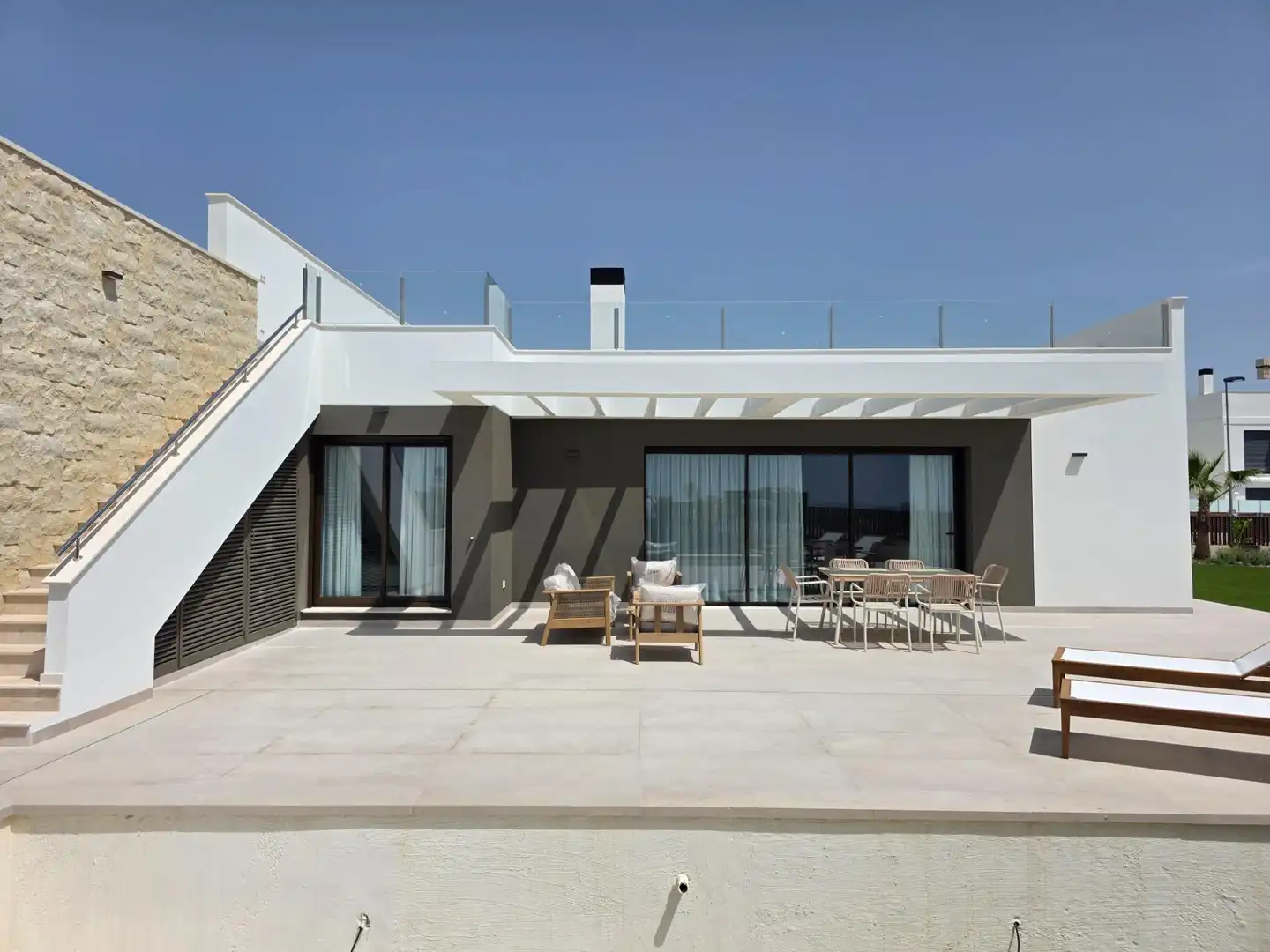 Chalet con terraza en venta en Bonalba - Cotoveta