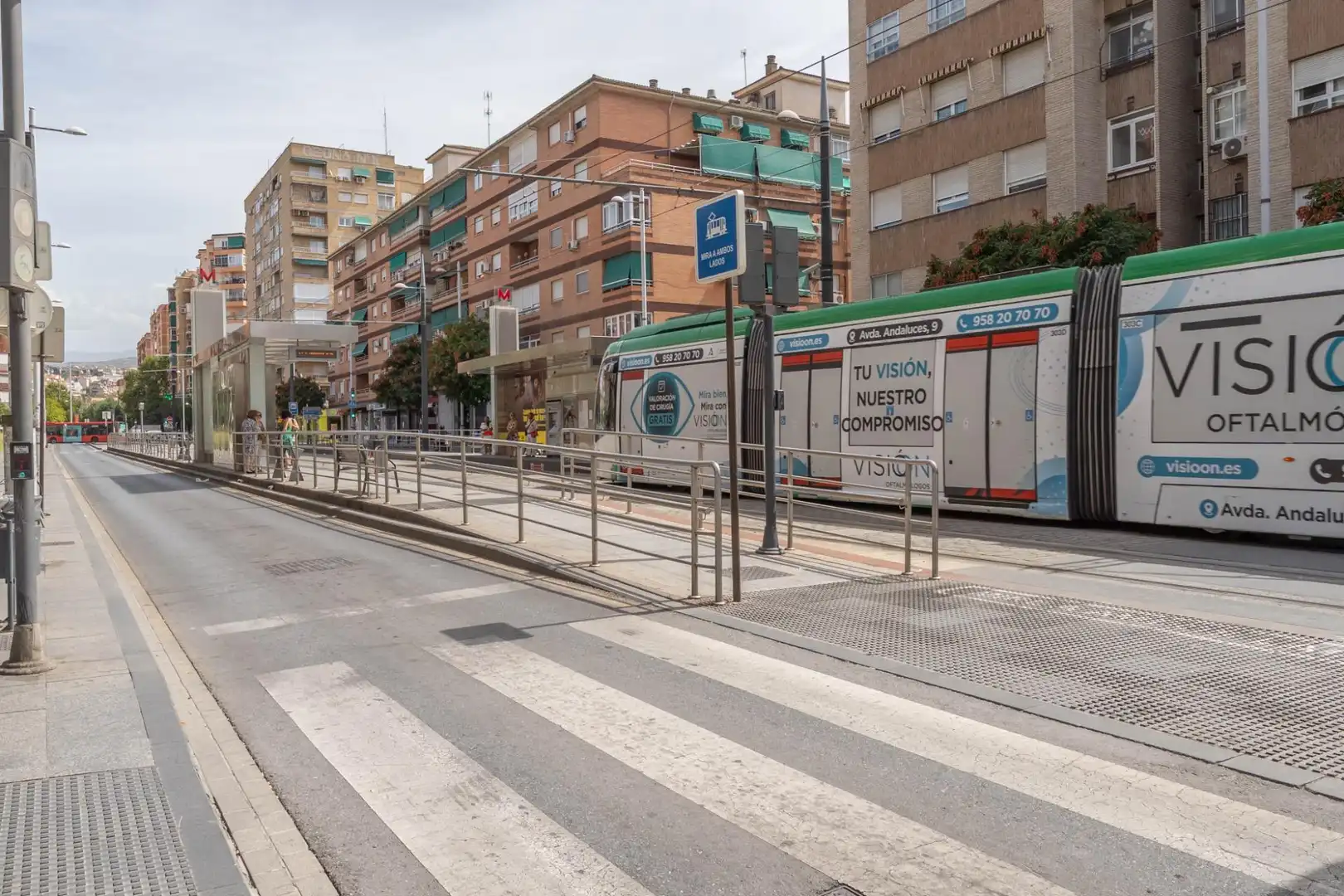 Vista exterior de Piso en venta en Granada con Aire acondicionado y Amueblado