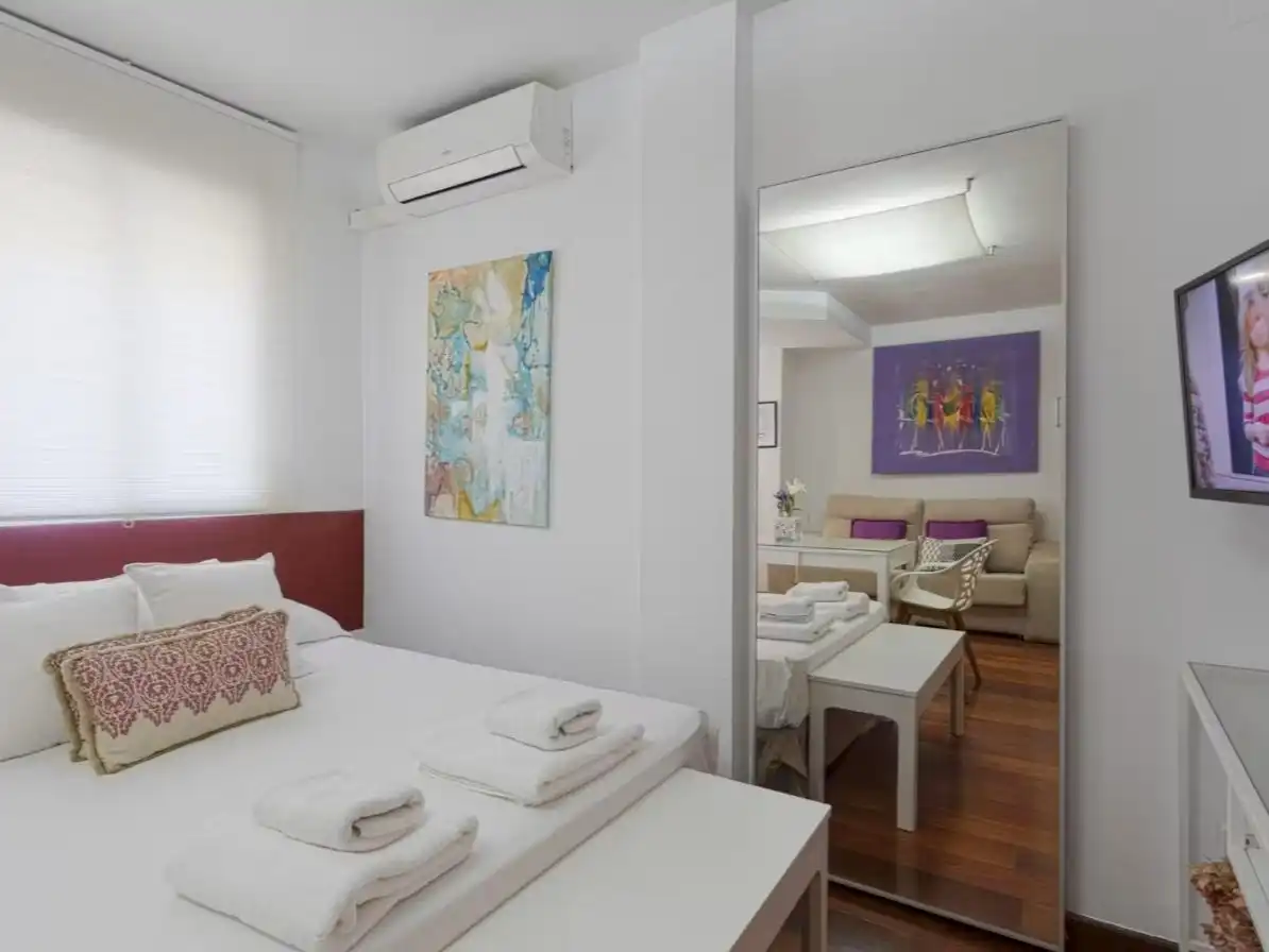 Estudio de alquiler en Paseo Reding, 25, La Malagueta - Monte Sancha