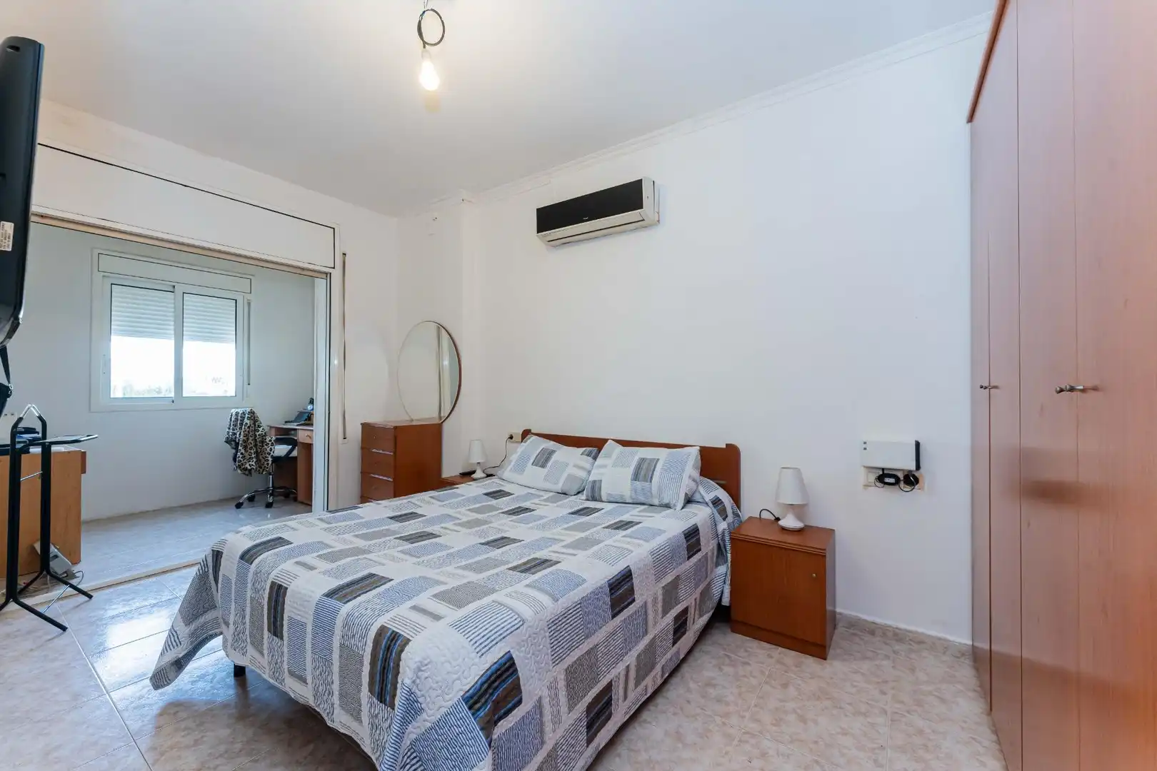 Dormitori de Casa o xalet en venda en Viladecans amb Aire condicionat, Calefacció i Jardí privat
