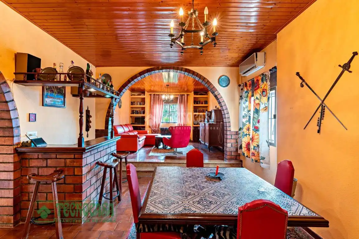 Dining room of Houses for sale in Roquetas de Mar