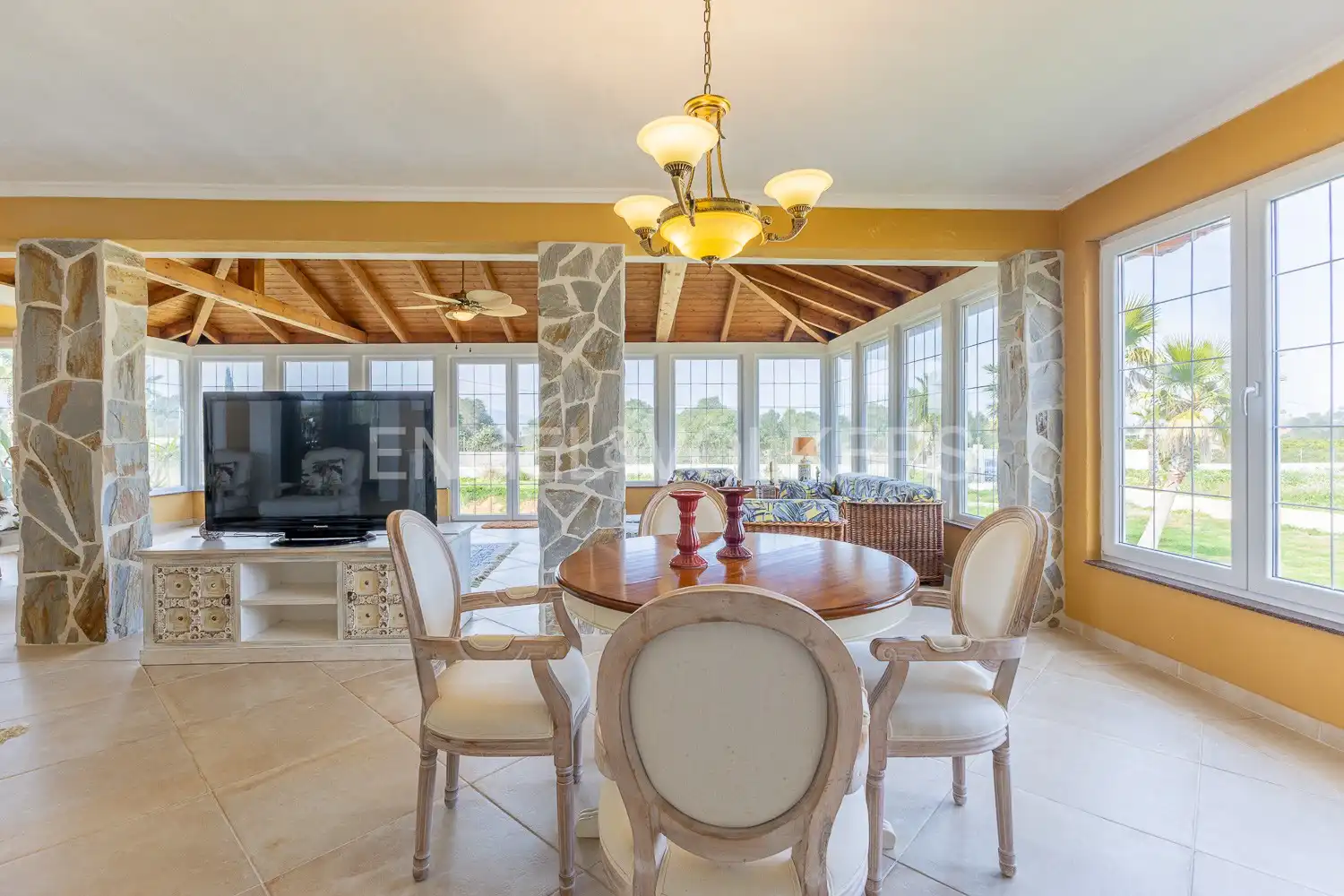 Casa con terraza en venta en Cami de Aldvocat, imagen 10