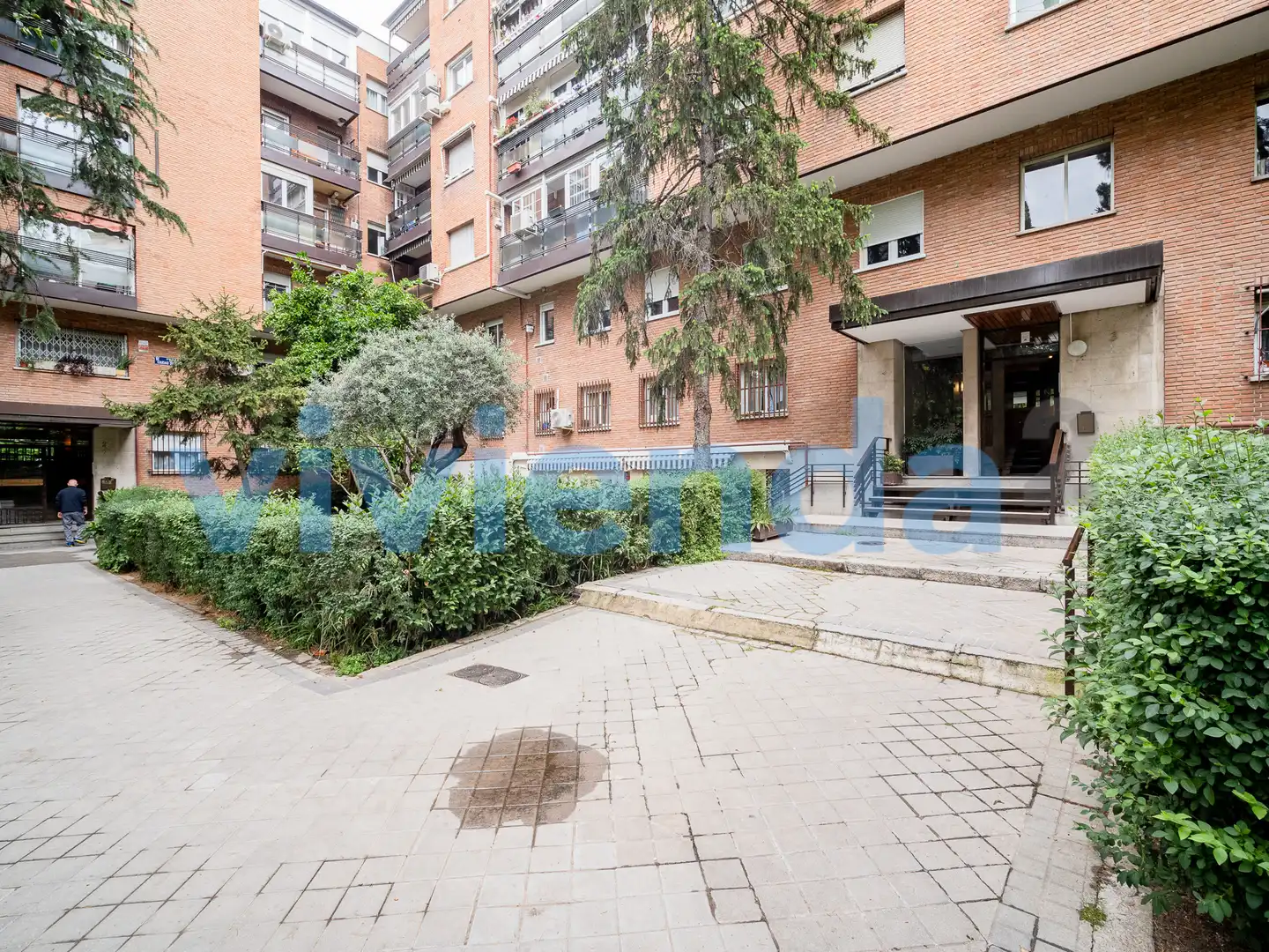 Exterior view of Flat for sale in  Madrid Capital  with Air Conditioner, Heating and Swimming Pool