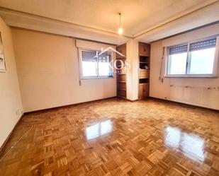 Bedroom of Flat for sale in Salamanca Capital  with Heating and Parquet flooring