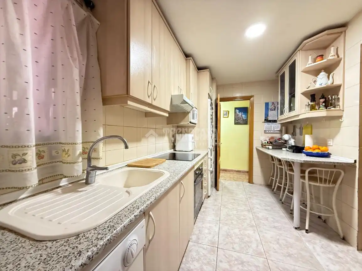 Cocina de Piso en venta en Galapagar con Calefacción, Terraza y Trastero