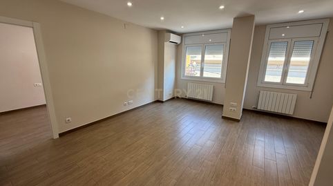 Foto 2 de Apartament en venda a Horta, Barcelona Capital