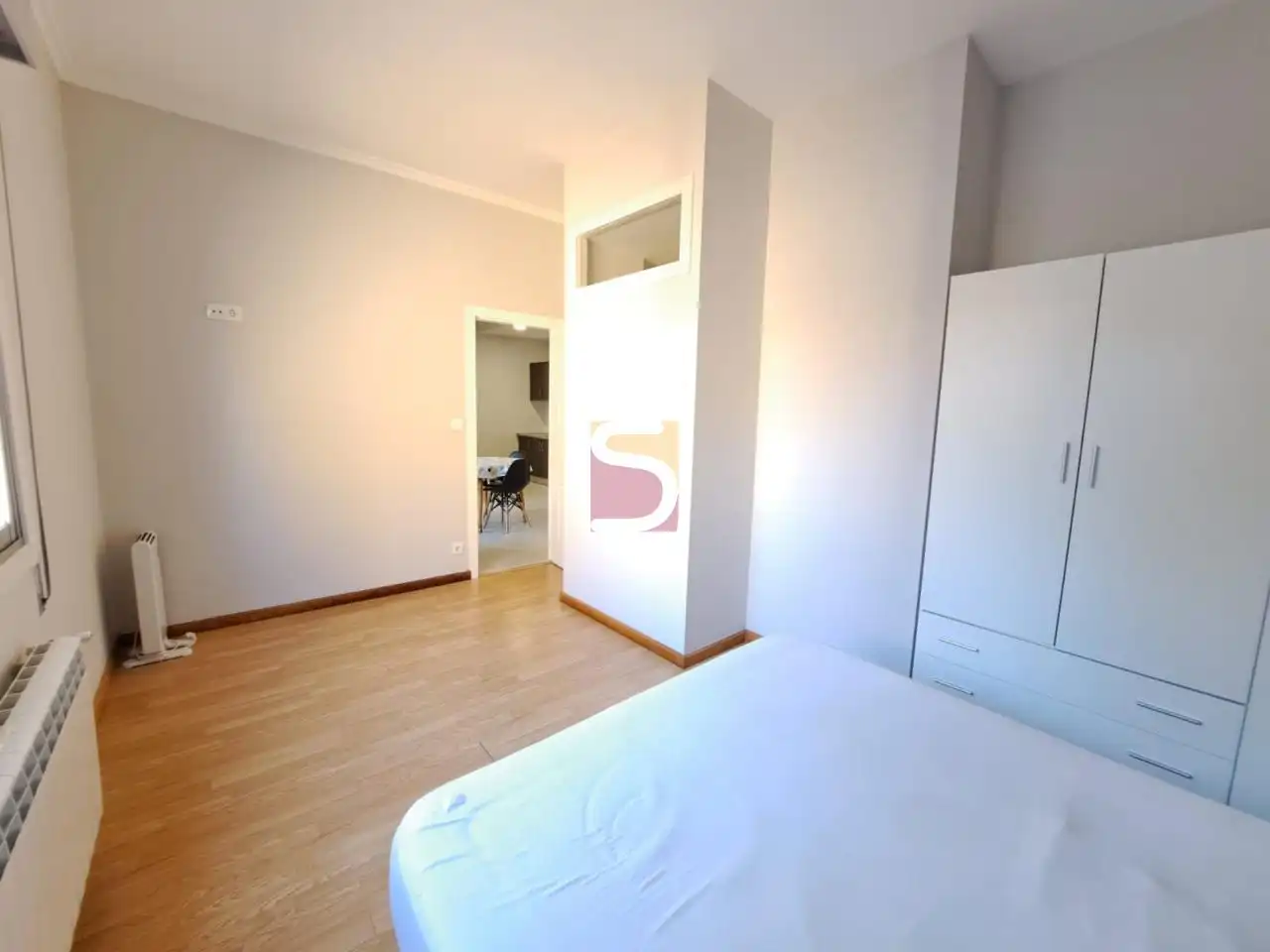 Habitación de Piso de alquiler en San Cibrao das Viñas con Calefacción y Amueblado