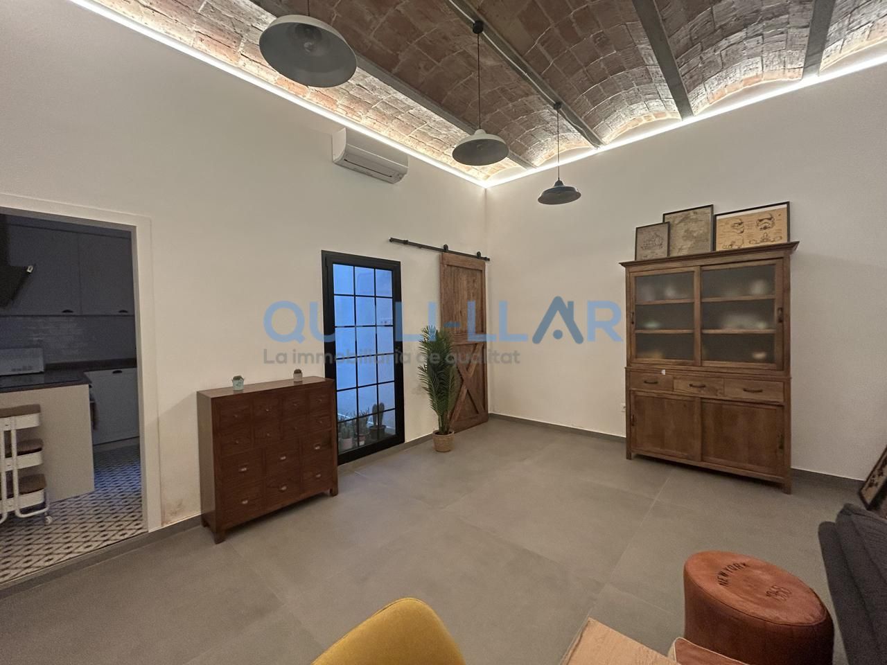 Planta baja en venta en Carrer General Prim, Centre - Can Nadal