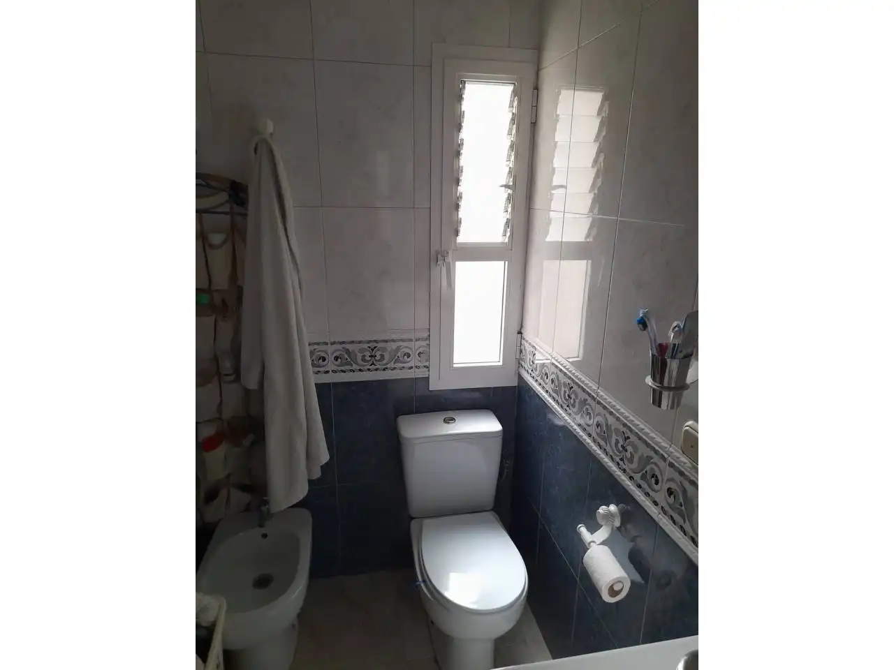 Bathroom of Flat for sale in Huelva