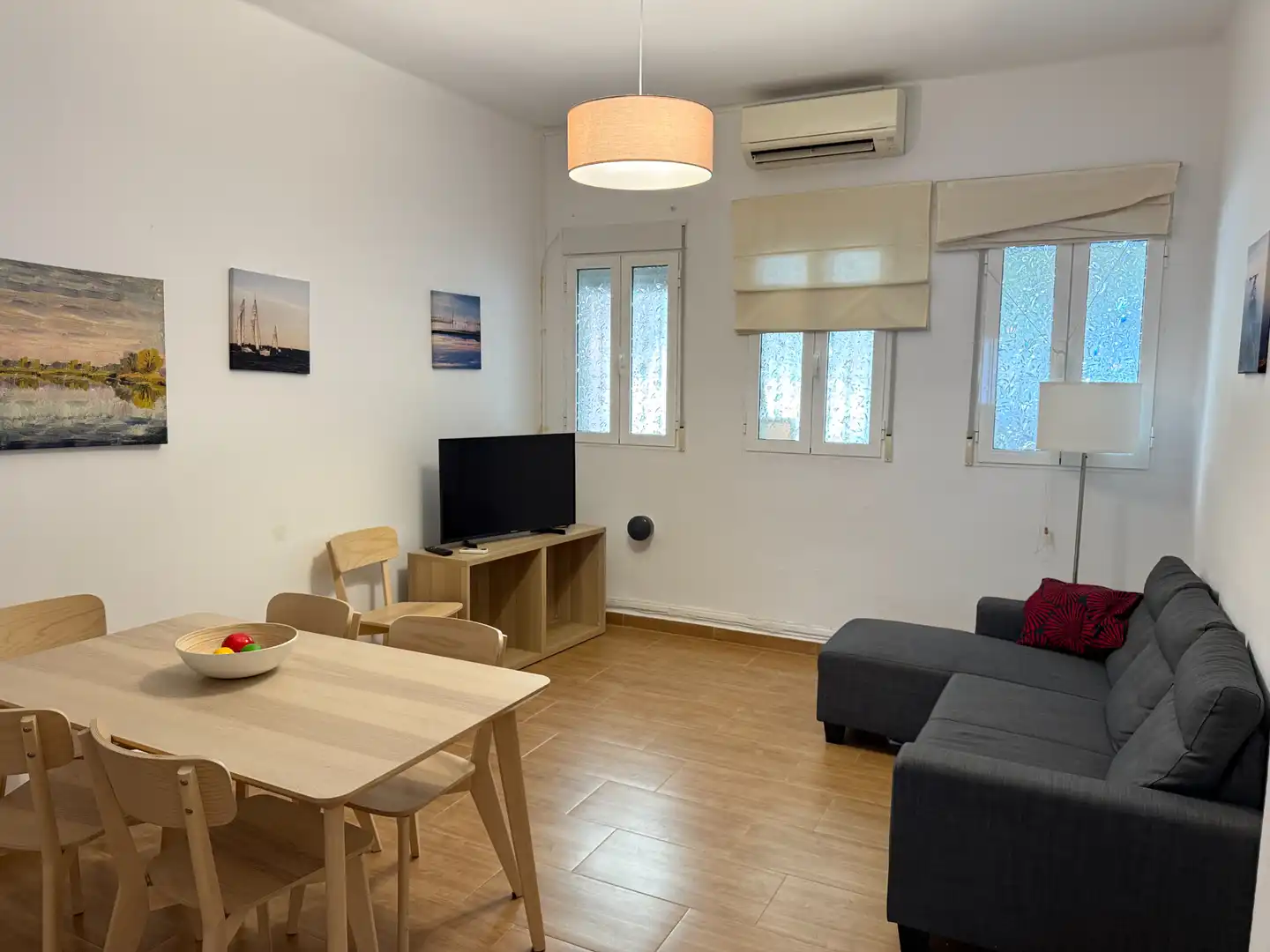 Living room of Flat for sale in Valencia  with Air Conditioner and Storage room