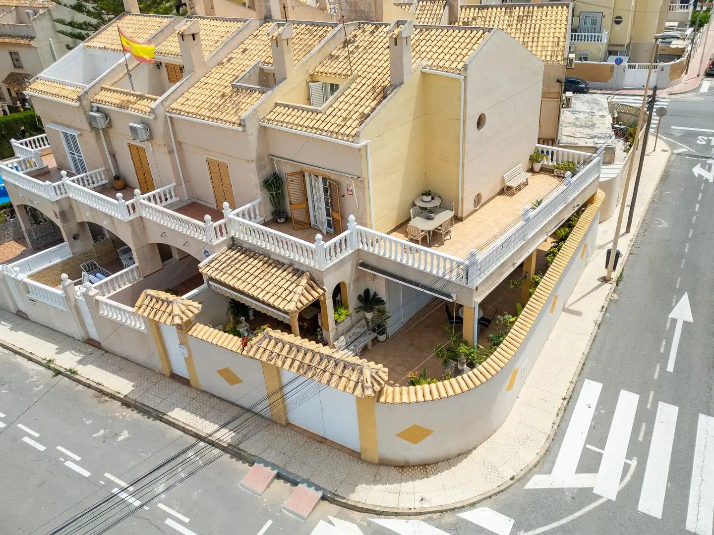 Casa a schiera con piscina in vendita a N/A, imagen 27