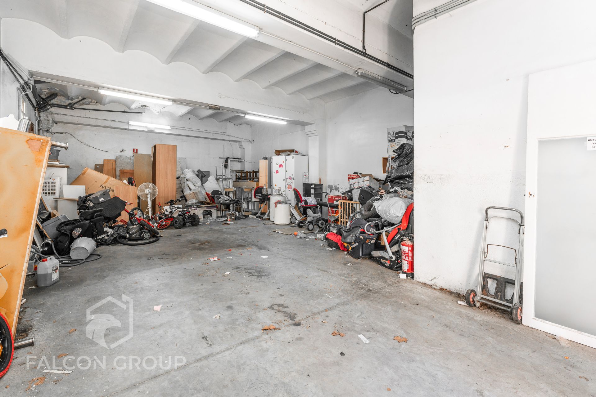 Flat for sale in El Prat de Llobregat  with Air Conditioner, Storage room and Oven