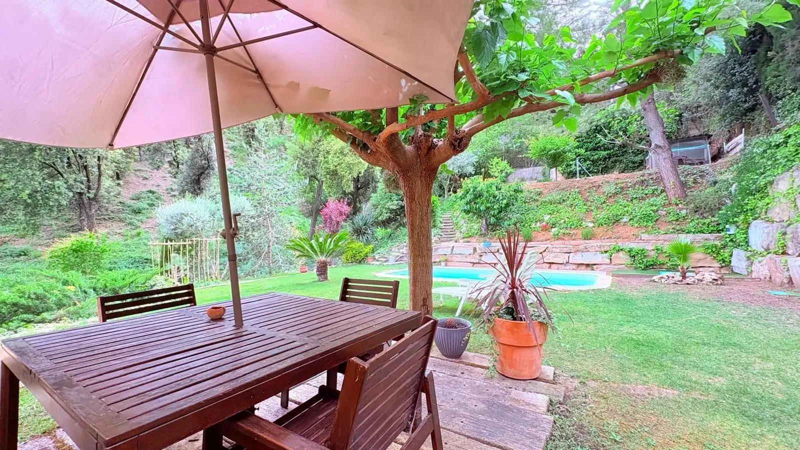 Terrassa de Casa o xalet en venda en Castellar del Vallès amb Calefacció, Jardí privat i Terrassa