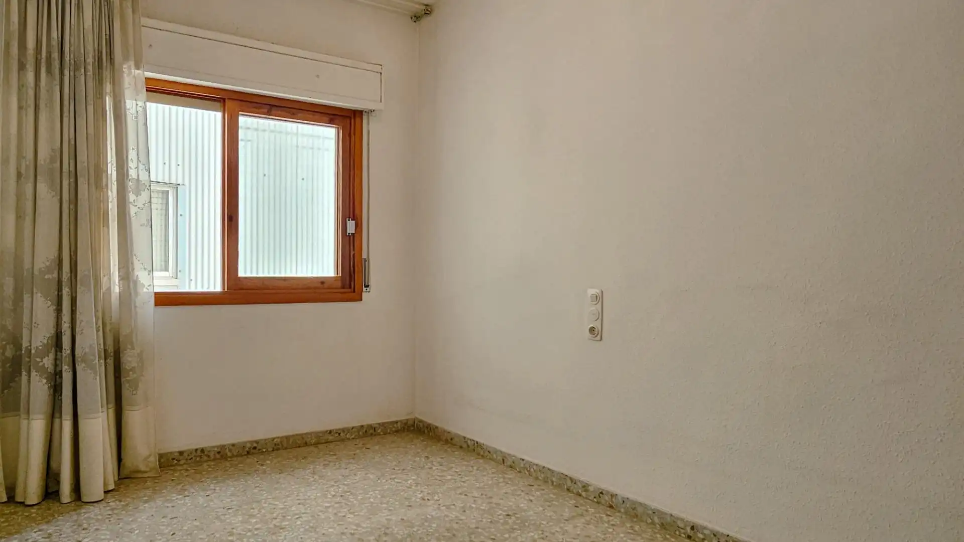 Bedroom of Flat for sale in Gandia  with Storage room and Balcony