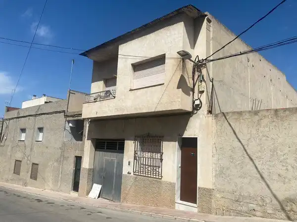 Einfamilien-Reihenhaus zum Verkauf in Calle Caravaca 5 0 0 Bj, Archena