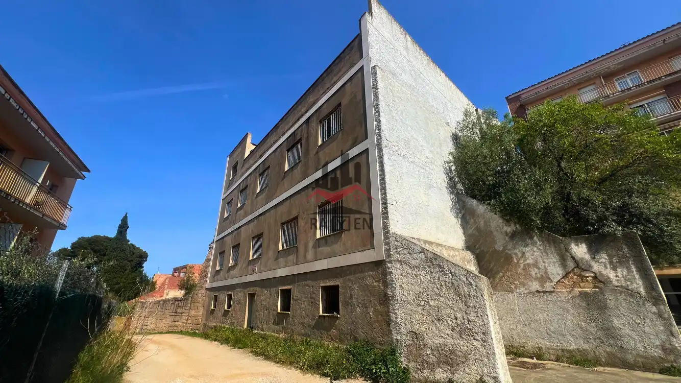 Edificio en venta en de l'Empordà, Poble Nou - Olivar Gran
