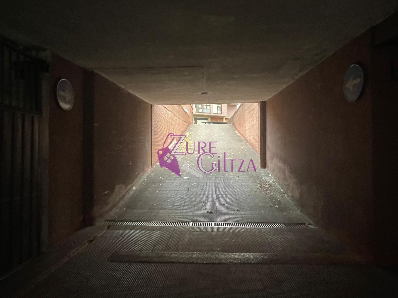 Vista exterior de Garaje en venta en Durango