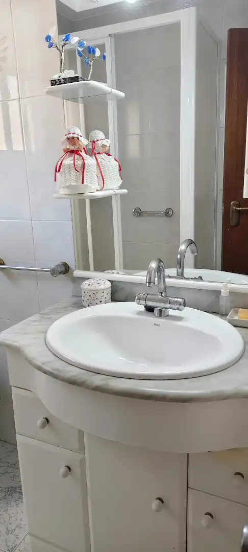 Baño de Piso en venta en Cervelló con Calefacción, Amueblado y Horno