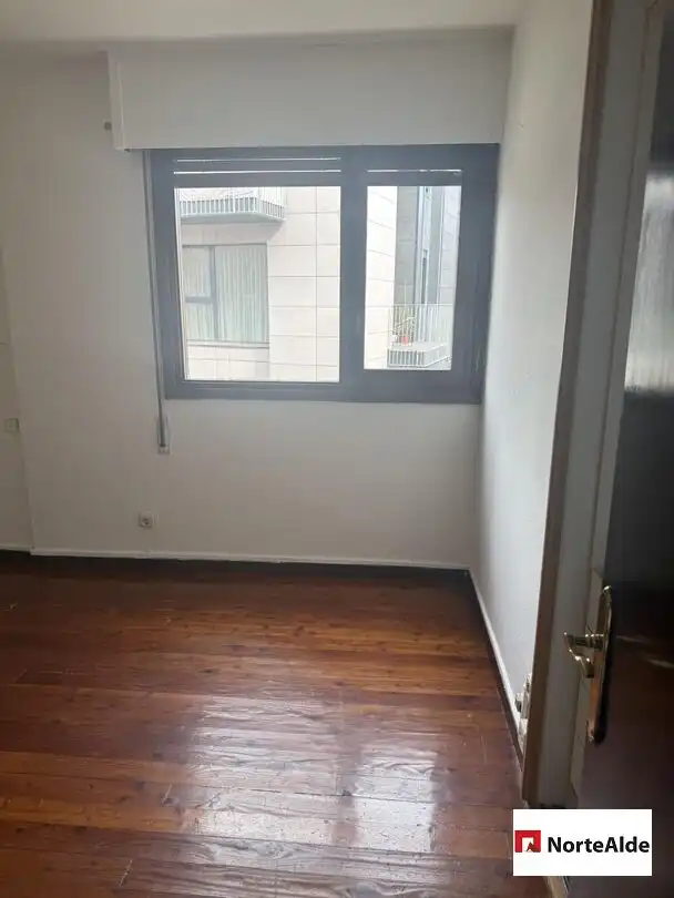 Bedroom of Duplexes for sale in Getxo   with Air Conditioner and Heating