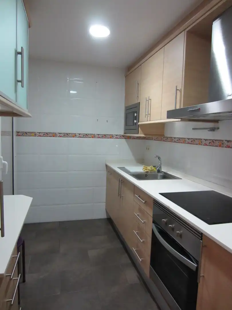 Flat for sale in SANTIAGO, Eixample Sud – Migdia