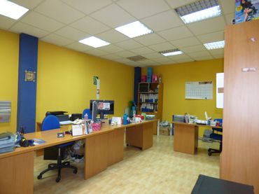 Local comercial en venda a Calle Cataluña