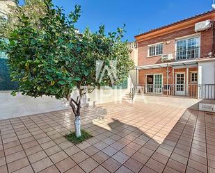 Vista exterior de Casa o xalet de lloguer en  Barcelona Capital amb Aire condicionat i Terrassa